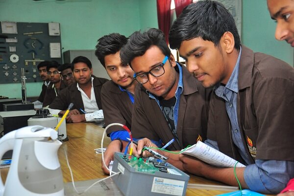 B.Tech ECE Lateral Entry Lab Facilities Part-Time 5